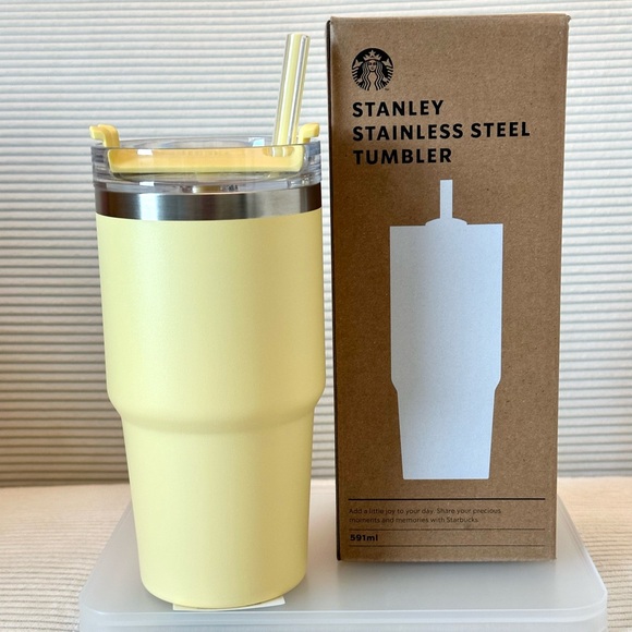 RARE BNWT Stanley x Starbucks Spring Yellow 20oz Quencher (Korea) - Picture 4 of 8